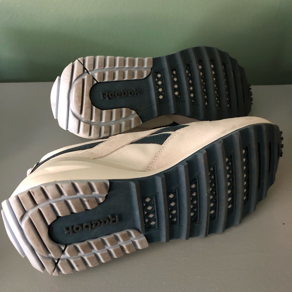 Reebok sneakers *like new - Picture 4 of 5